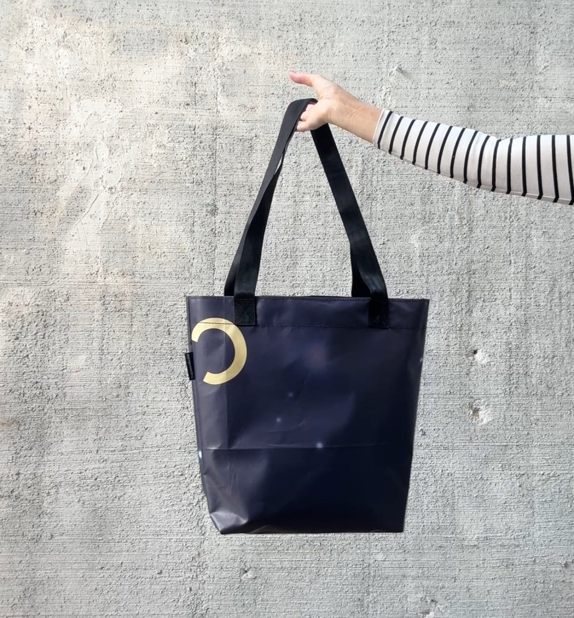 BANNER Bags - Repurposed Event & Advertising Totes