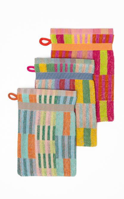 Wash Glove Set Trio / Wash Mitts #99 Tulip Quilt (3)
