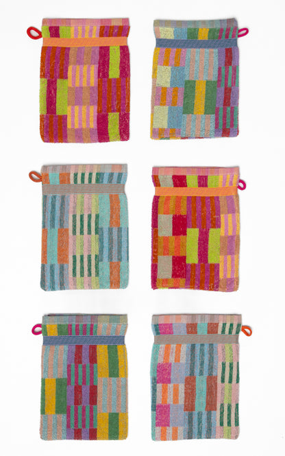 Wash Glove Set Trio / Wash Mitts #99 Tulip Quilt (3)