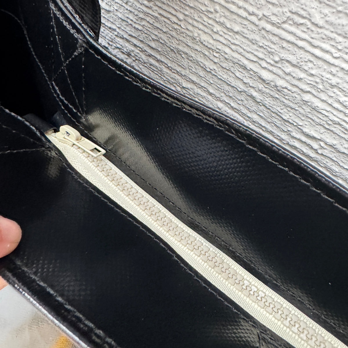 ENCORE Bag - Medium (zip)