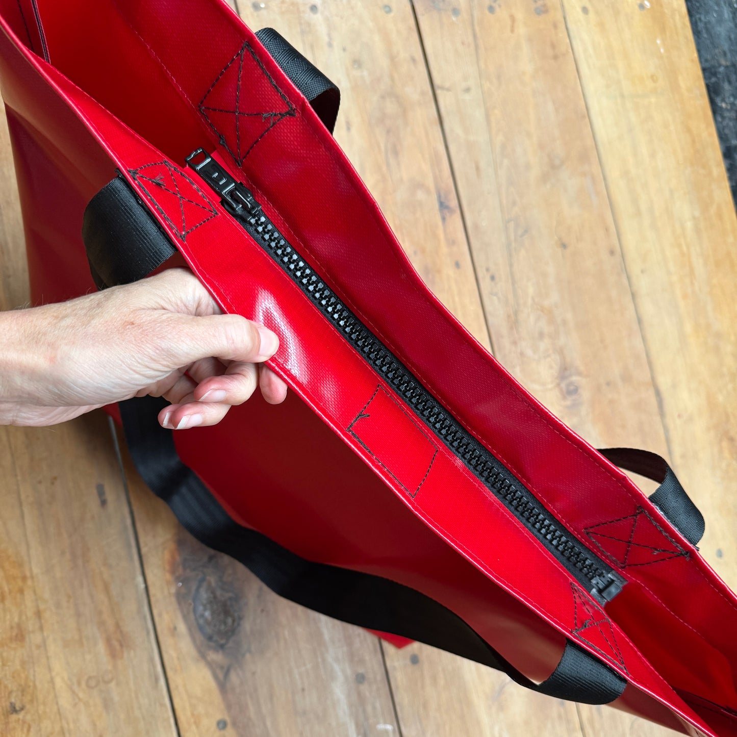 ENCORE Bag - Medium (zip)